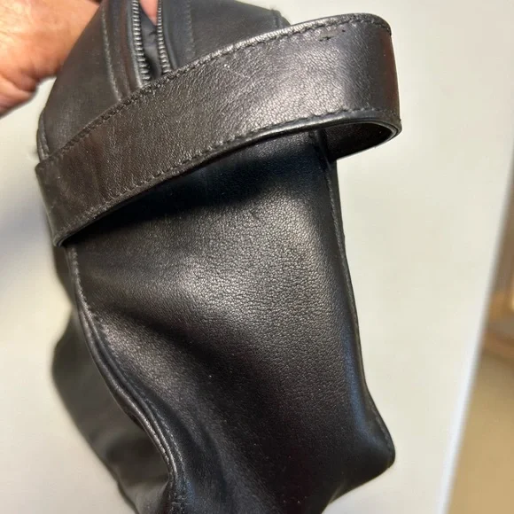 Ferragamo side bag good condition in and out